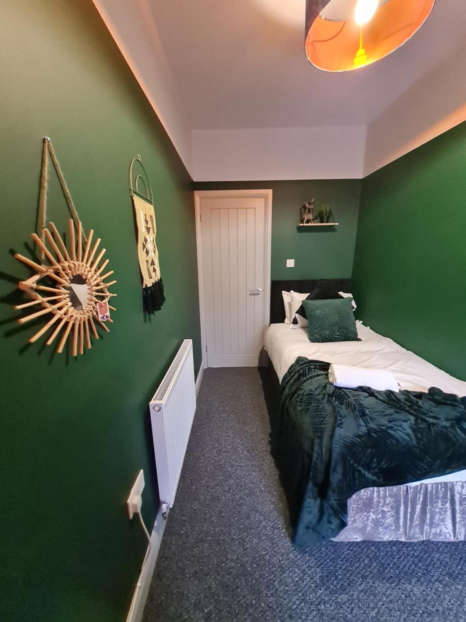 4 Bedroom Luxury House. Bike Park Wales. Secure Bike Store. Brecon Beacons Dowlais Exteriér fotografie
